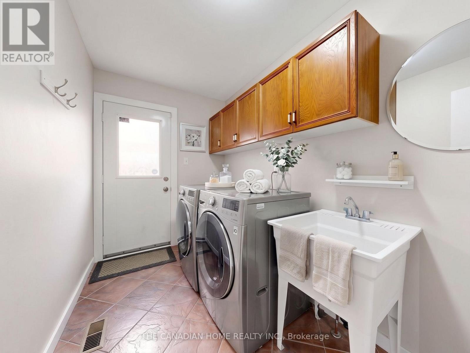 19 Wigston Court, Whitby (Rolling Acres), Ontario  L1R 2B9 - Photo 14 - E13805512