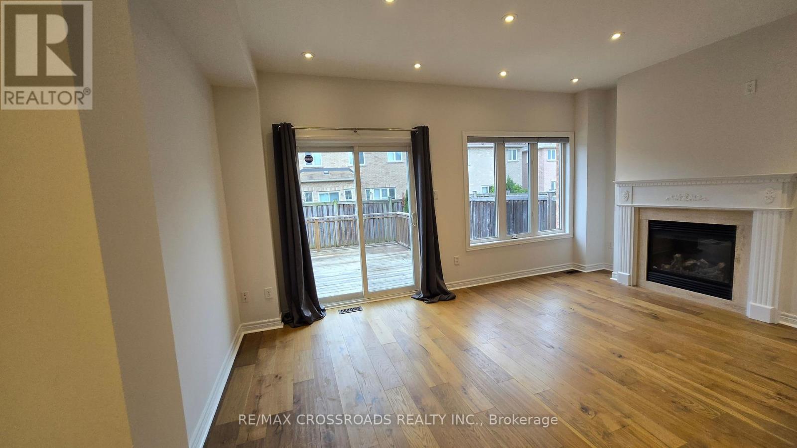 51 Borjana Boulevard S, Vaughan, Ontario  L4J 0E8 - Photo 4 - N13805498