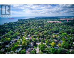 216 BEECHFIELD ROAD, Oakville, Ontario