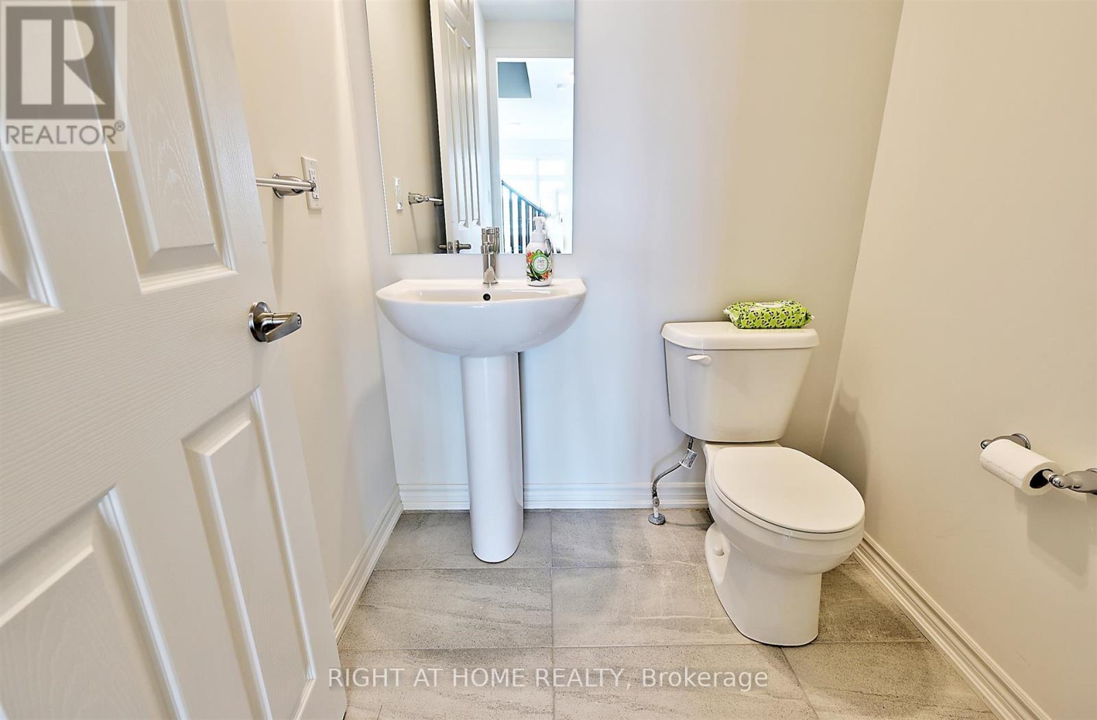 56 Sparrow Way, Adjala-Tosorontio, Ontario  L0G 1W0 - Photo 19 - N13795924