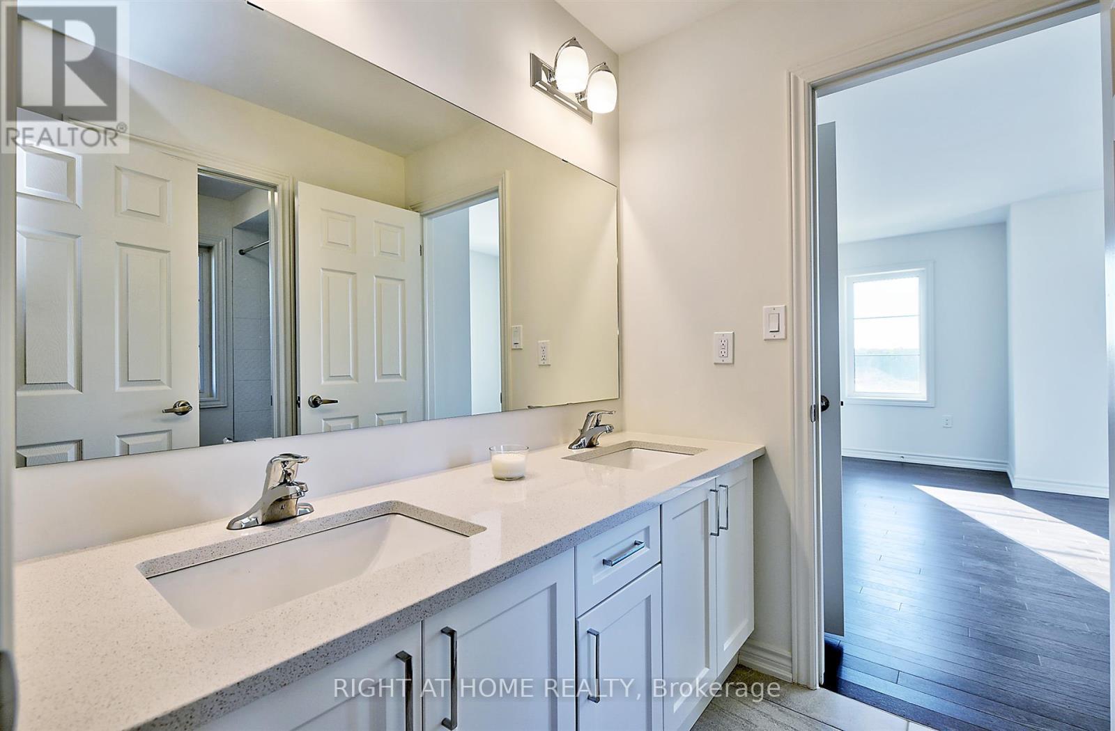 56 Sparrow Way, Adjala-Tosorontio, Ontario  L0G 1W0 - Photo 32 - N13795924