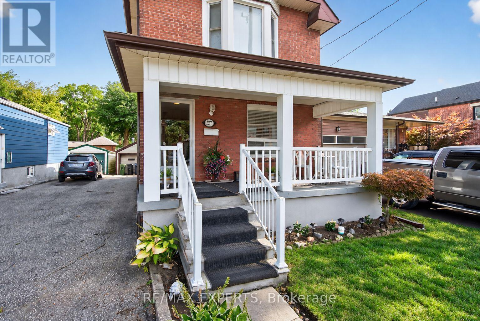 257 JOHN STREET, Toronto, Ontario