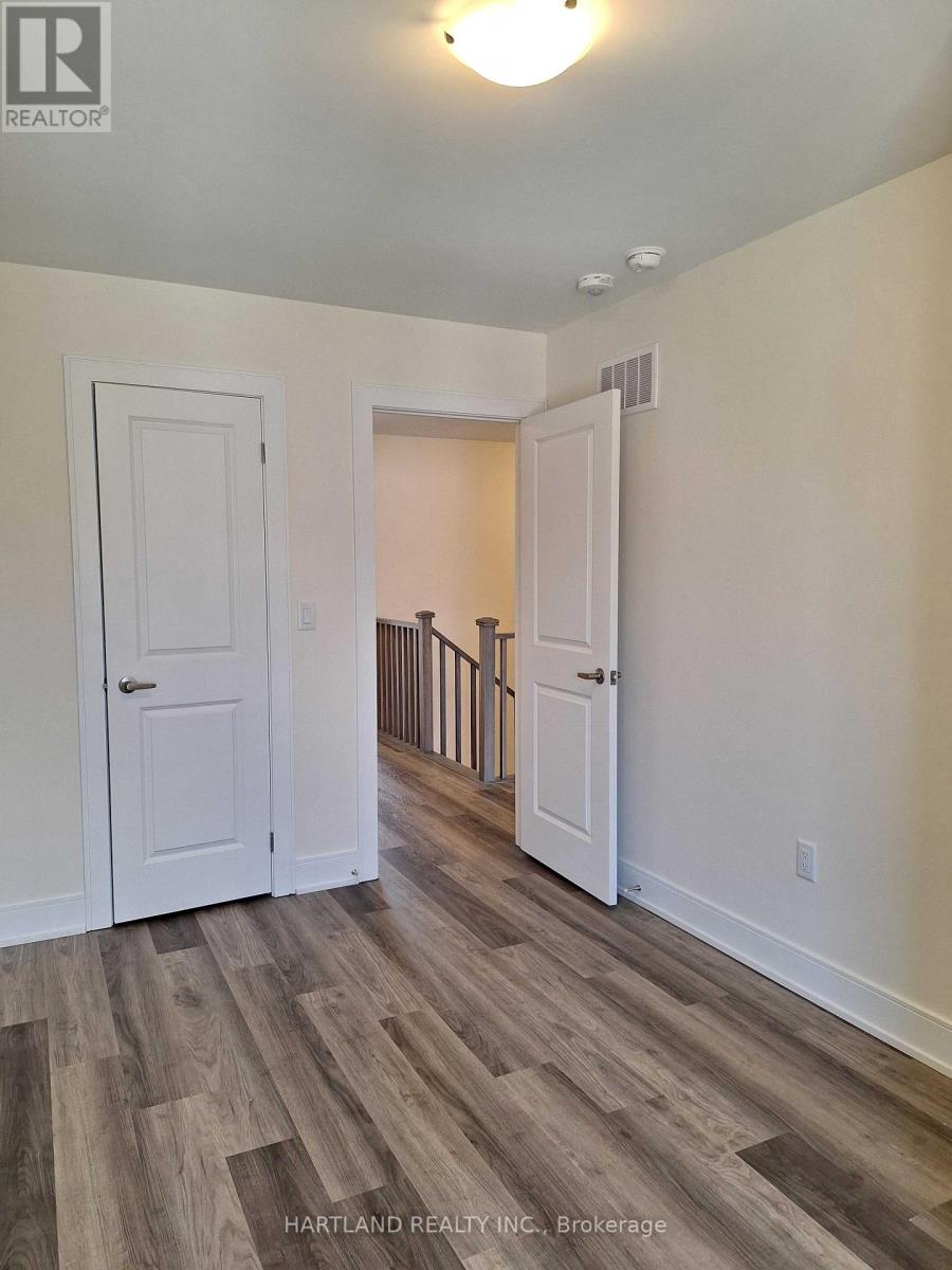 407 - 1695 Dersan Street, Pickering, Ontario  L1X 0S9 - Photo 25 - E13805546