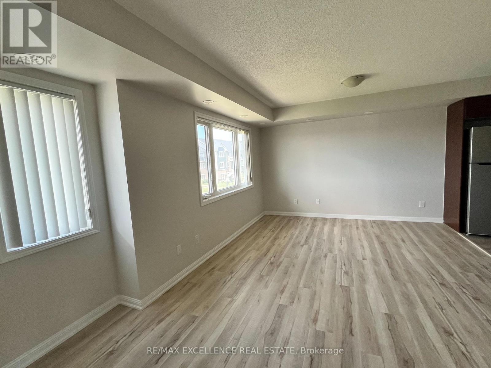 180 - 250 Sunny Meadow Boulevard, Brampton, Ontario  L6R 3Y6 - Photo 10 - W13805532