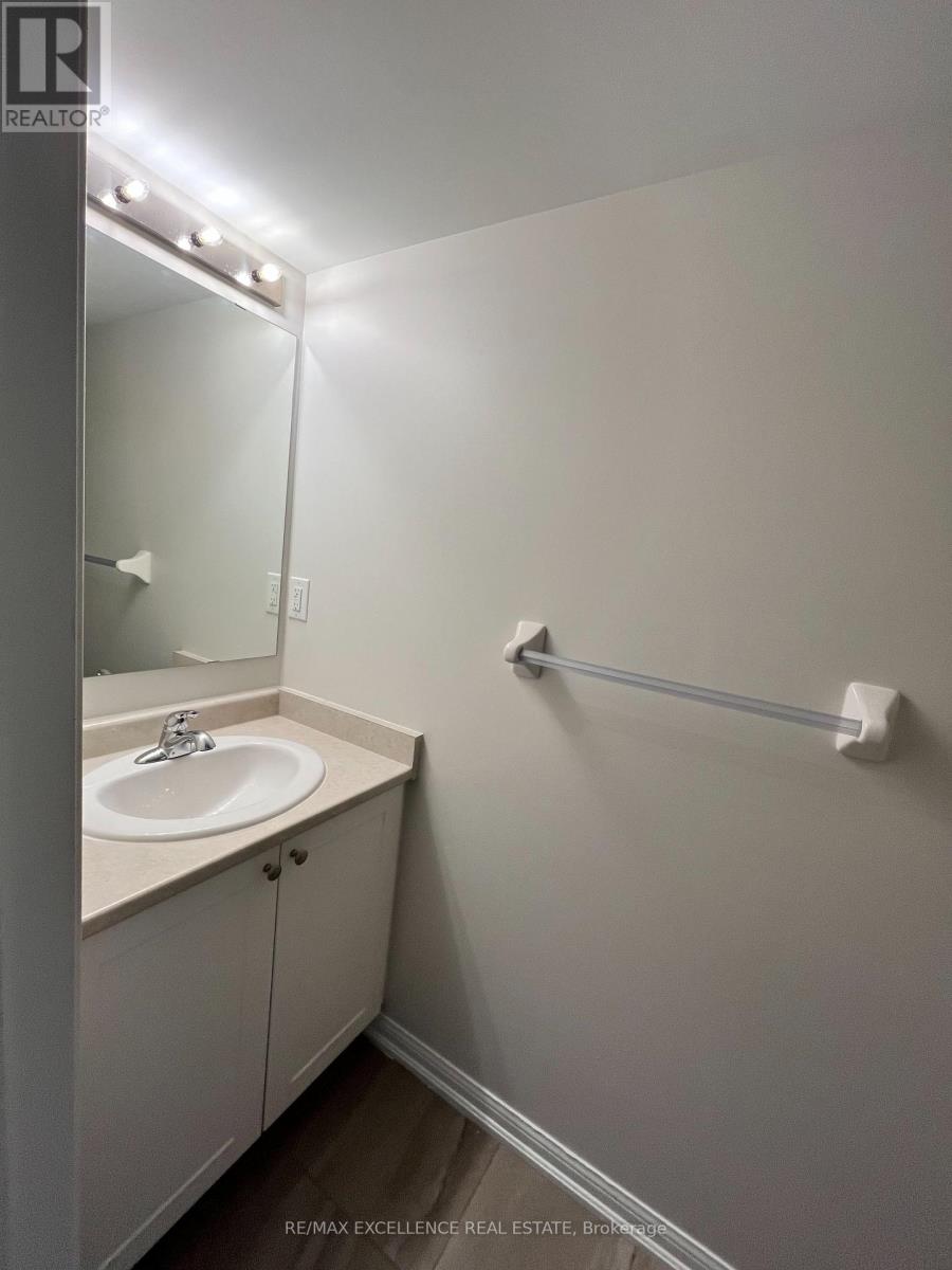 180 - 250 Sunny Meadow Boulevard, Brampton, Ontario  L6R 3Y6 - Photo 8 - W13805532