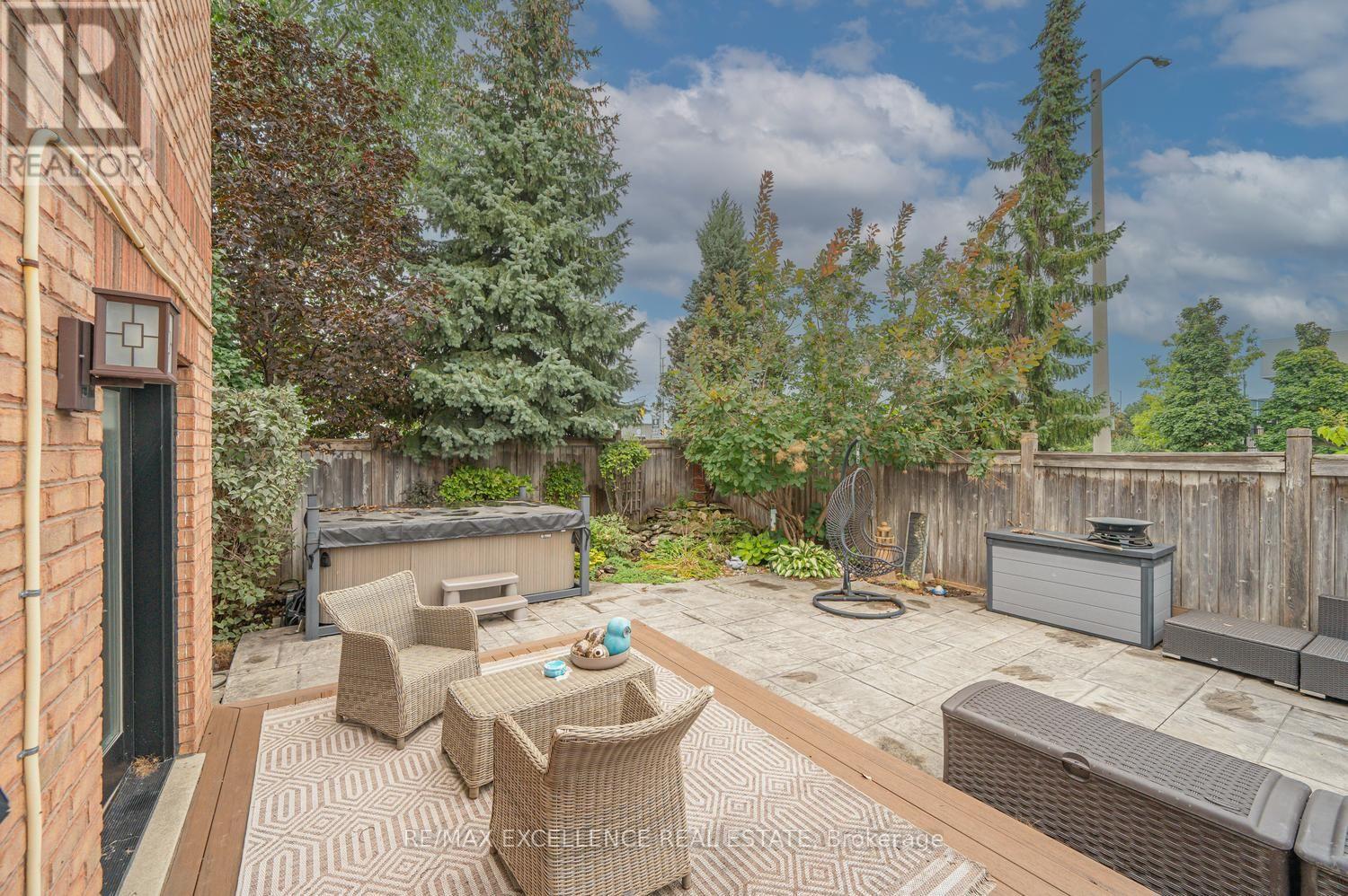 20 Manett Crescent, Brampton, Ontario  L6X 4X4 - Photo 44 - W13770506