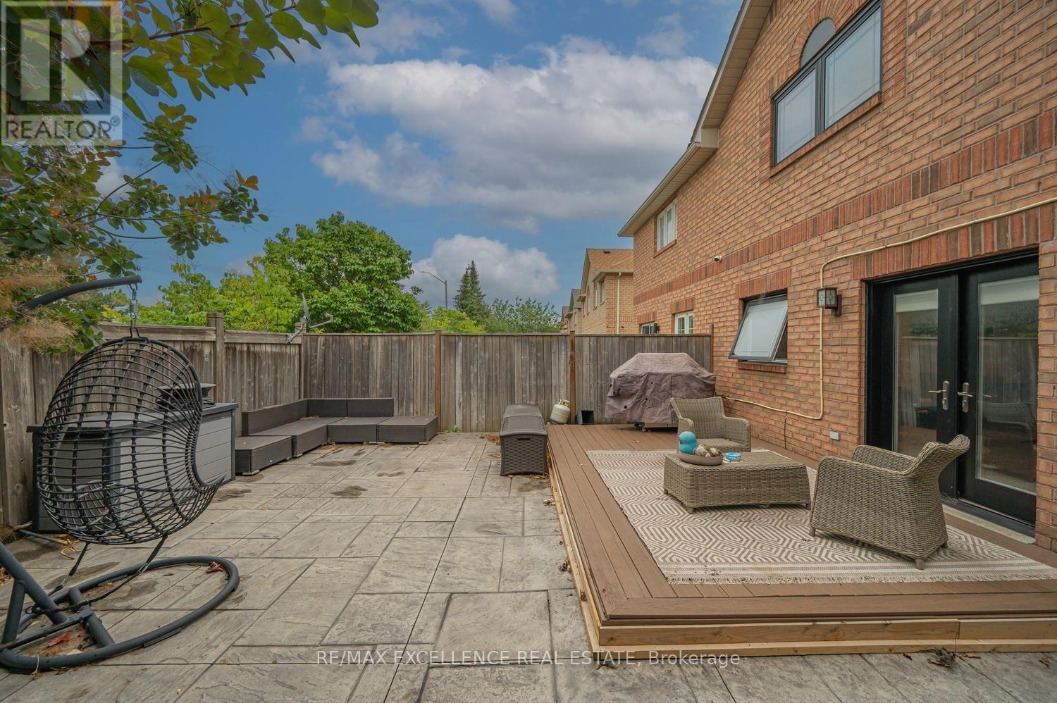 20 Manett Crescent, Brampton, Ontario  L6X 4X4 - Photo 43 - W13770506