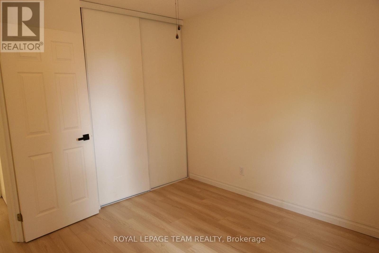97 Springcreek Crescent, Ottawa, Ontario  K2M 2K8 - Photo 17 - X13805562