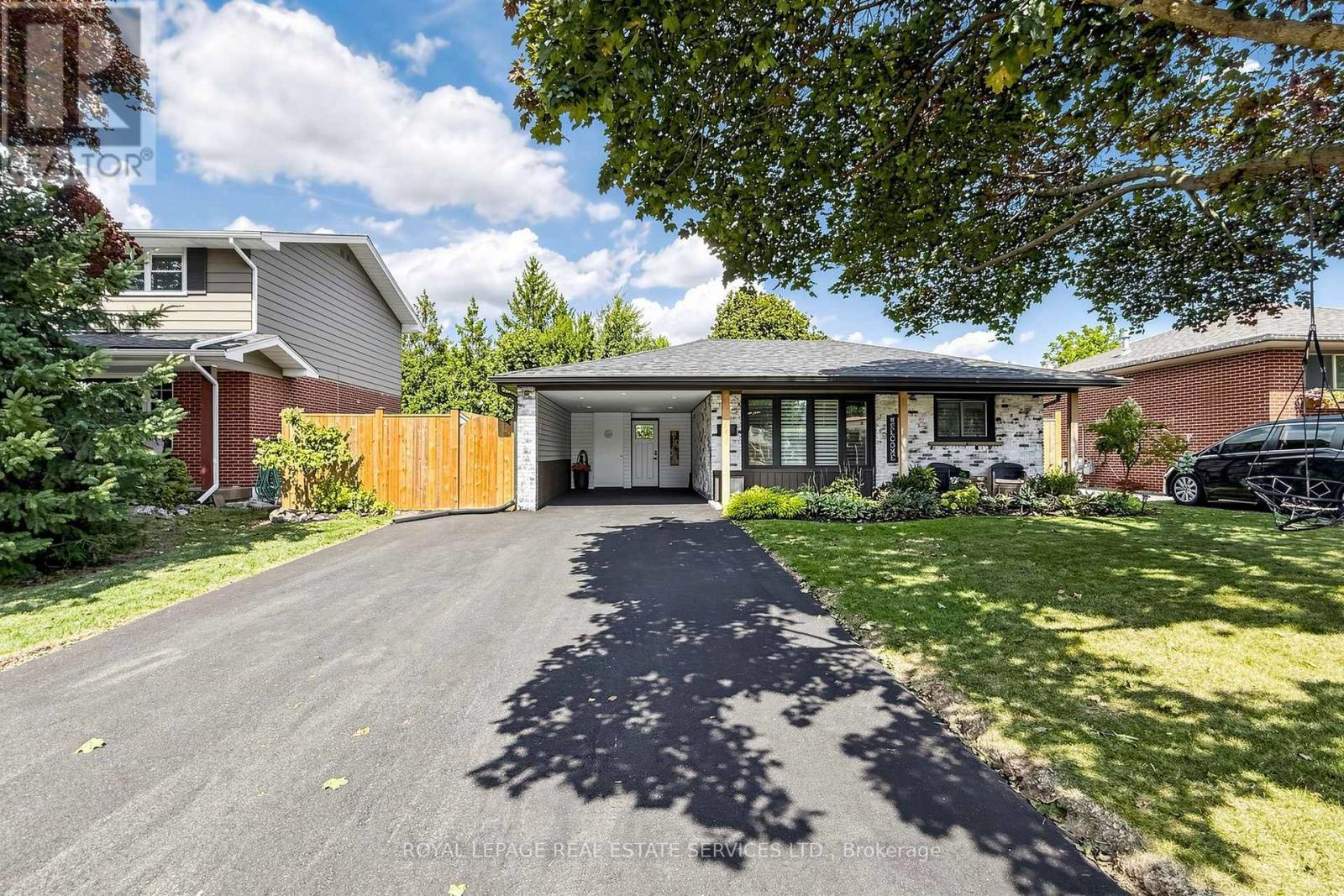 83 DELMAR DRIVE, Hamilton, Ontario