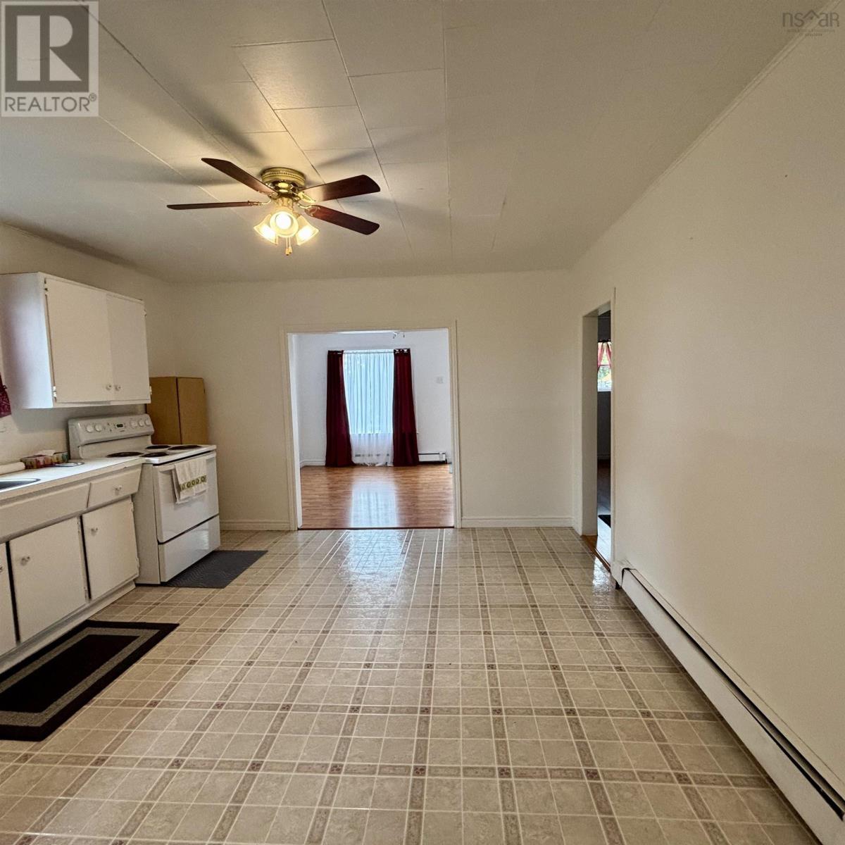743 Maple Street, New Waterford, Nova Scotia  B1H 3R6 - Photo 10 - 202623849