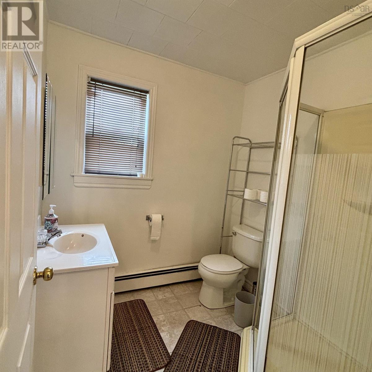 743 Maple Street, New Waterford, Nova Scotia  B1H 3R6 - Photo 16 - 202623849