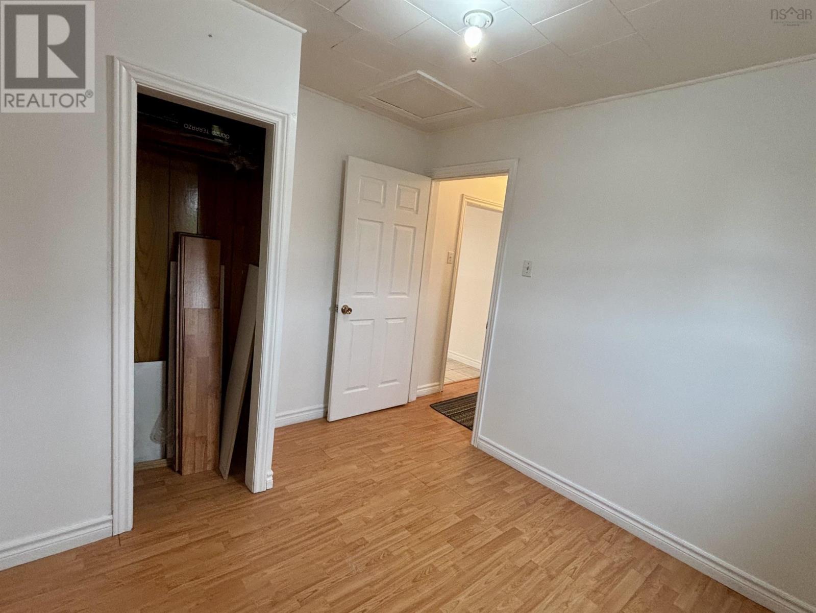 743 Maple Street, New Waterford, Nova Scotia  B1H 3R6 - Photo 18 - 202623849