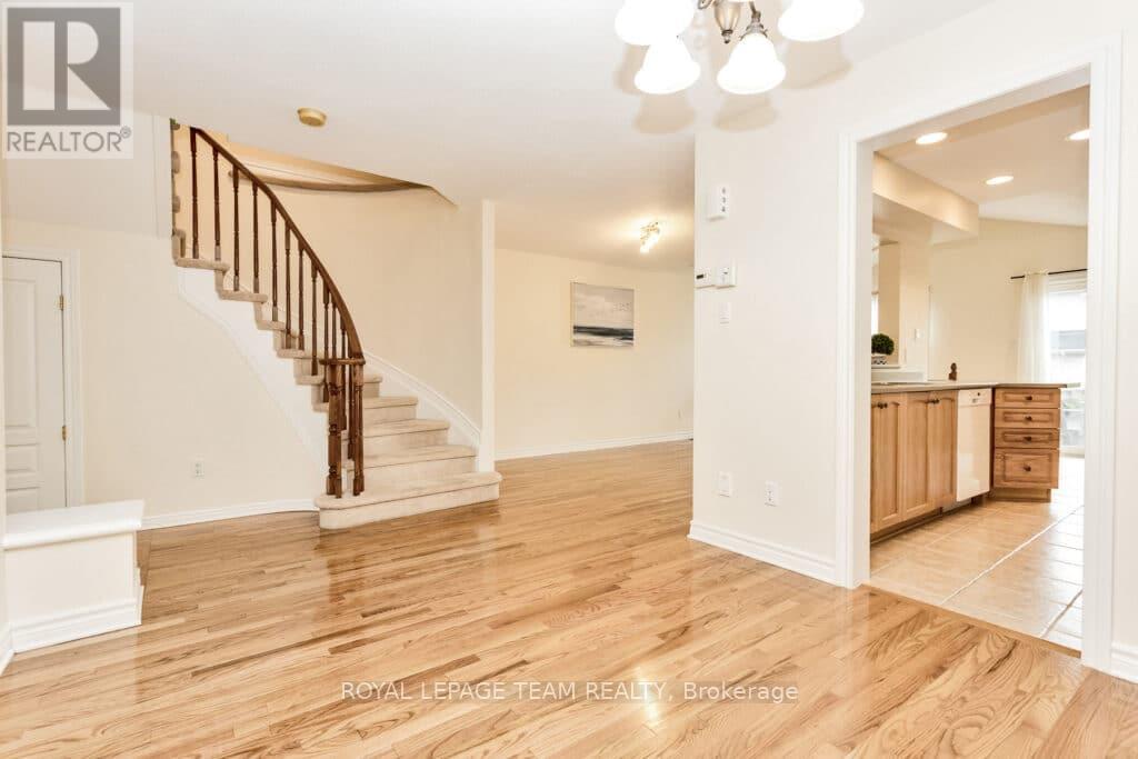 122 Saddlesmith Circle, Ottawa, Ontario  K2M 2Y6 - Photo 6 - X13805604