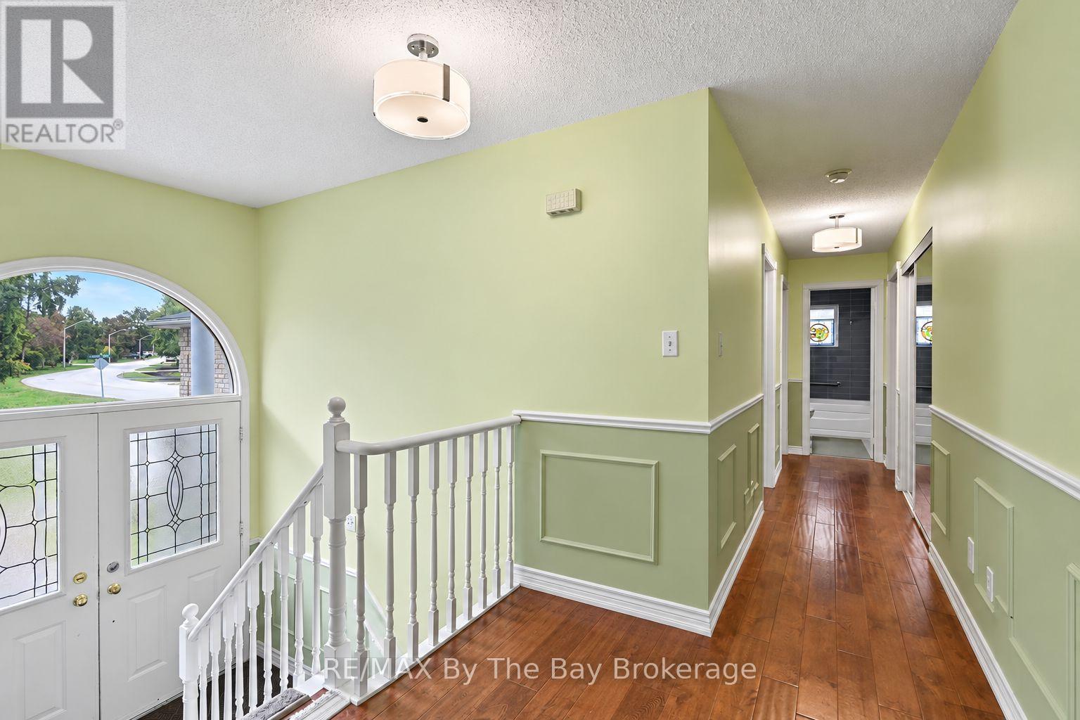 34 Caribou Trail, Wasaga Beach, Ontario  L9Z 1H6 - Photo 10 - S13805584