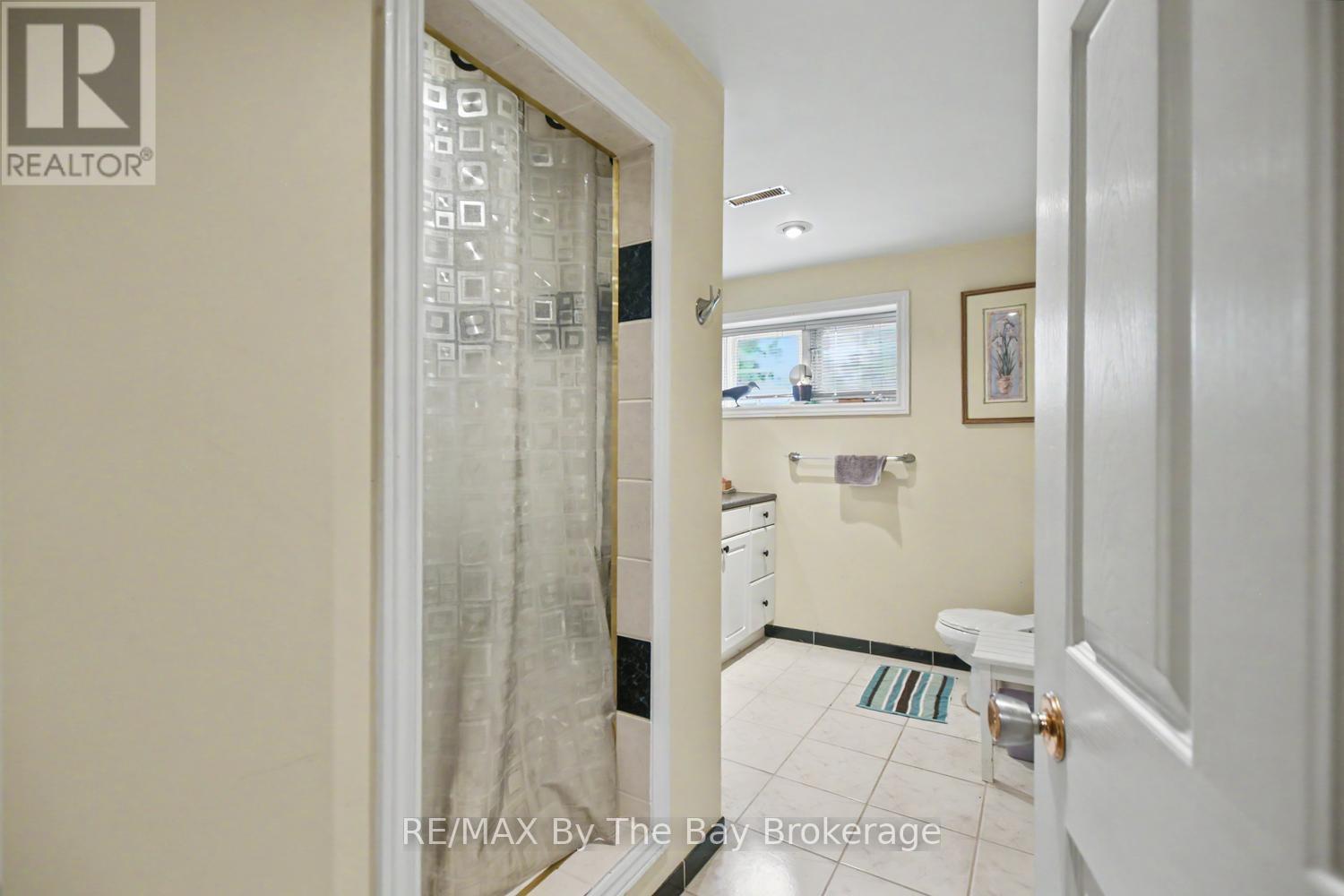 34 Caribou Trail, Wasaga Beach, Ontario  L9Z 1H6 - Photo 22 - S13805584