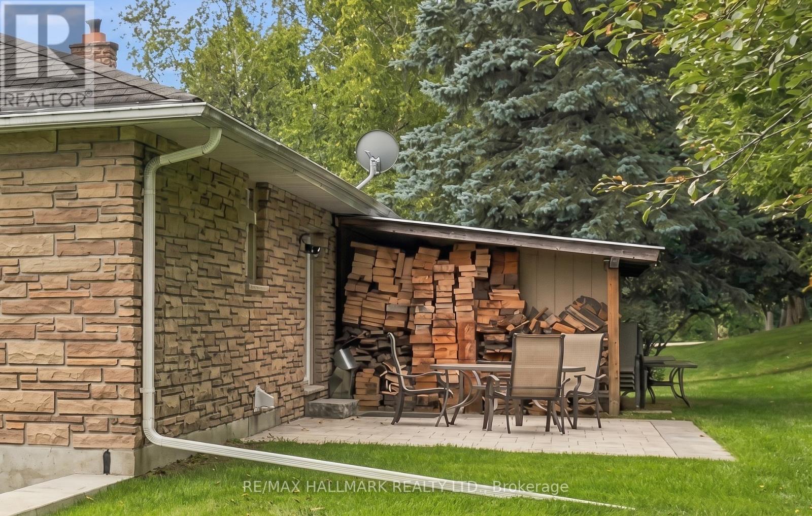 166 Hillcrest Drive, East Gwillimbury, Ontario L9N 0E5 - Photo 13 - N13805592