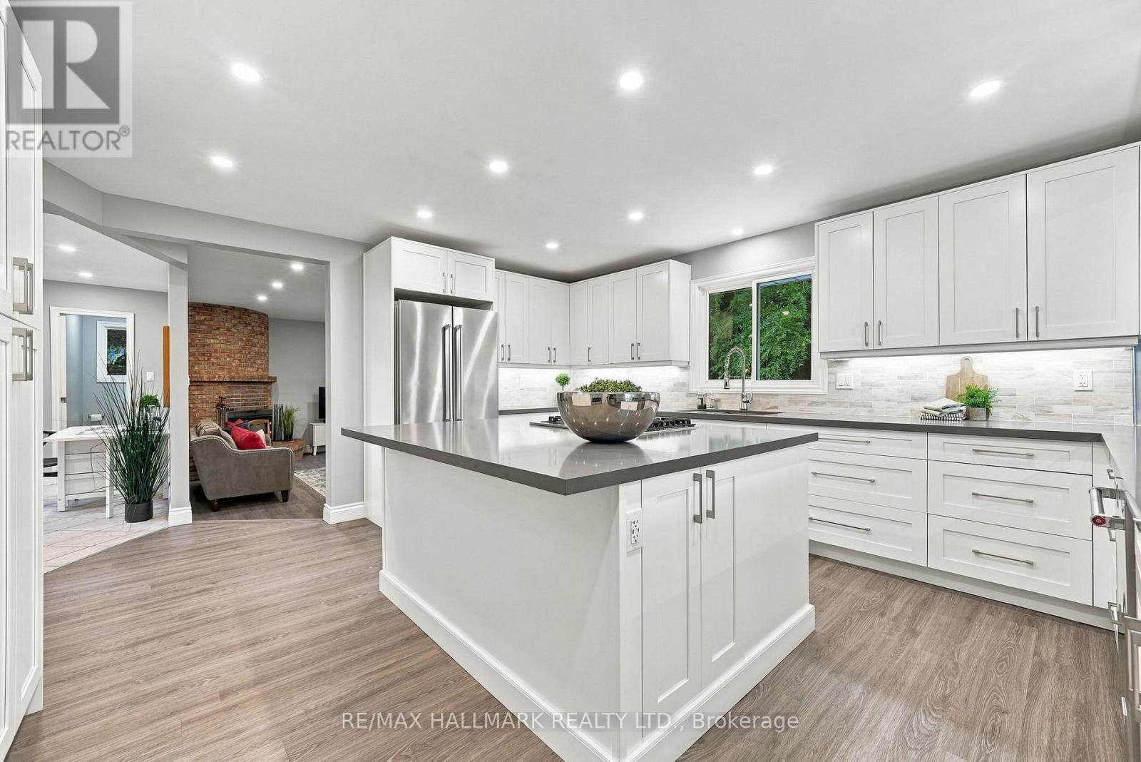 166 Hillcrest Drive, East Gwillimbury, Ontario L9N 0E5 - Photo 15 - N13805592