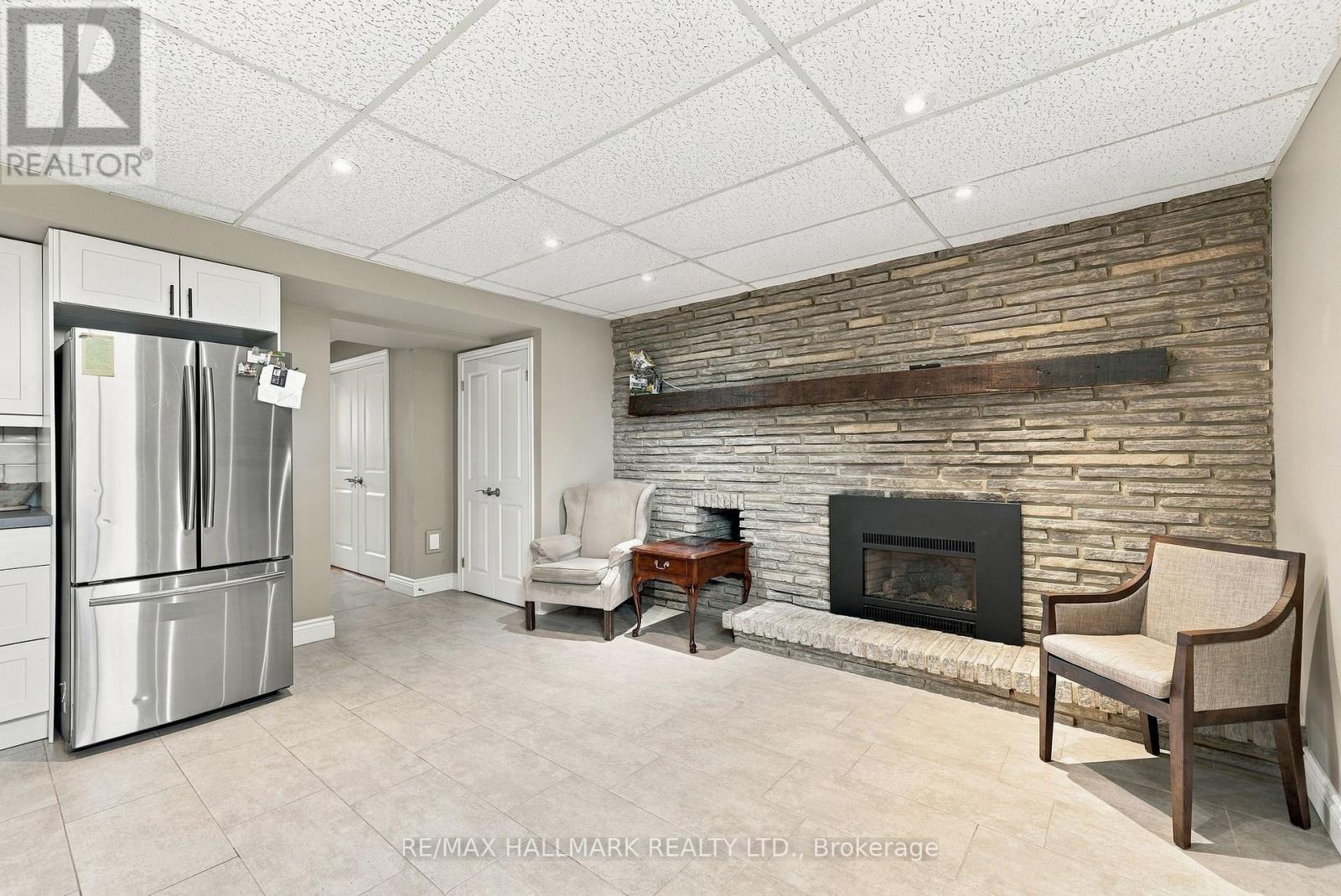 166 Hillcrest Drive, East Gwillimbury, Ontario L9N 0E5 - Photo 40 - N13805592