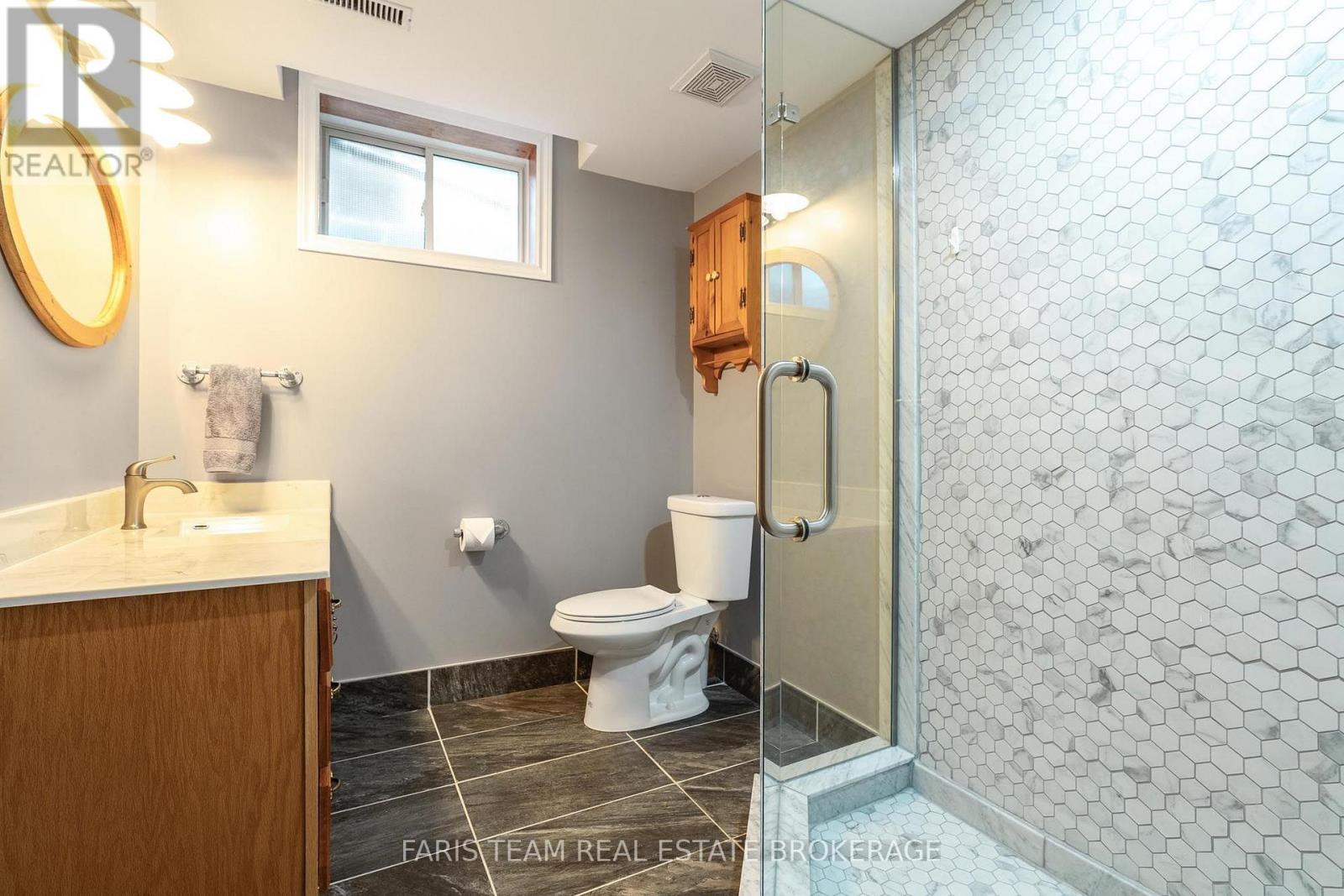 114 Ruffet Drive, Barrie, Ontario  L4N 0N6 - Photo 32 - S13805570