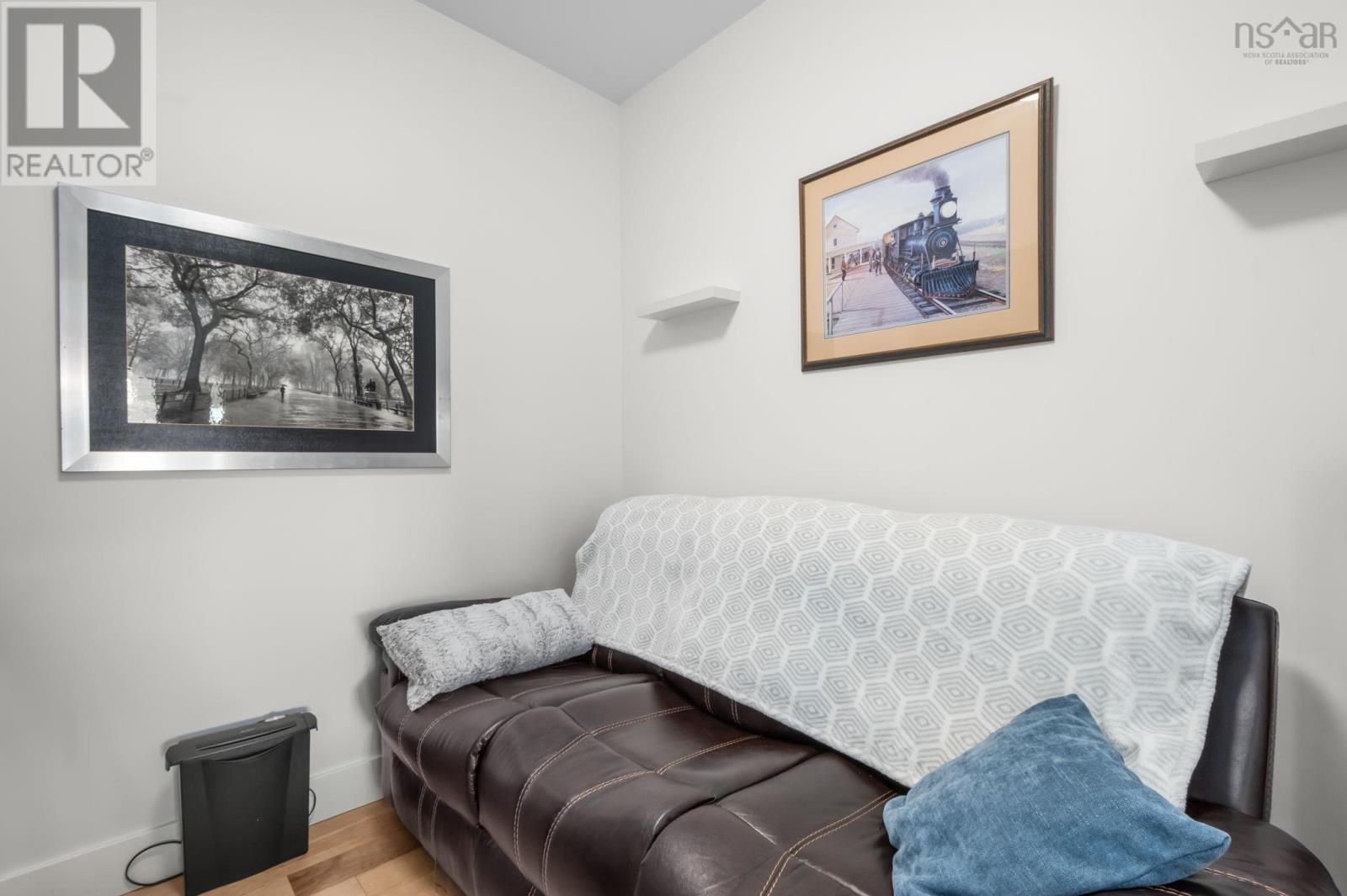 606 220 Waterfront Drive photo 13