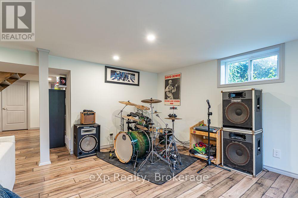 15 Howdenvale Road, South Bruce Peninsula, Ontario  N0H 1X0 - Photo 33 - X13805606