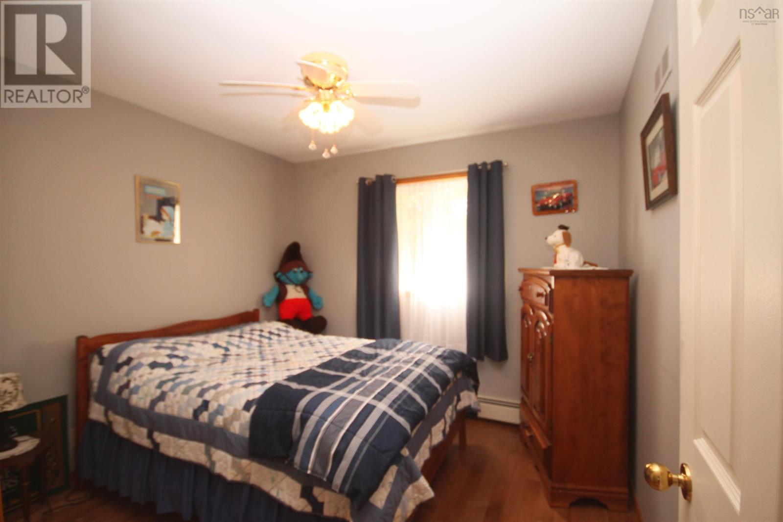 picture 33