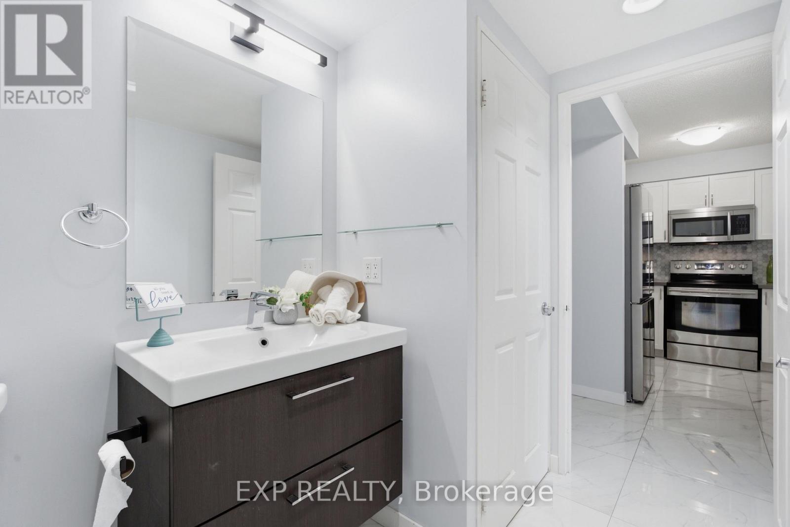 1005 - 2155 Burnhamthorpe Road W, Mississauga, Ontario  L5L 5P4 - Photo 10 - W13805610