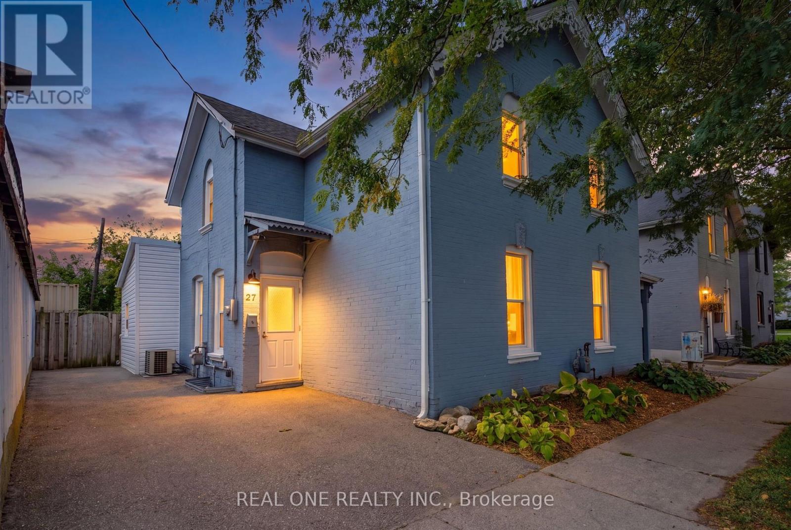 27 Gilkison Street, Brantford, Ontario  N3T 1Z7 - Photo 3 - X13805572