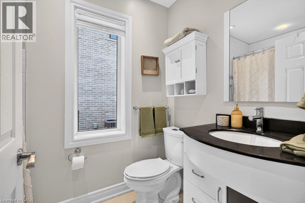 825 King Road, Burlington, Ontario  L7T 3K8 - Photo 25 - 40856892