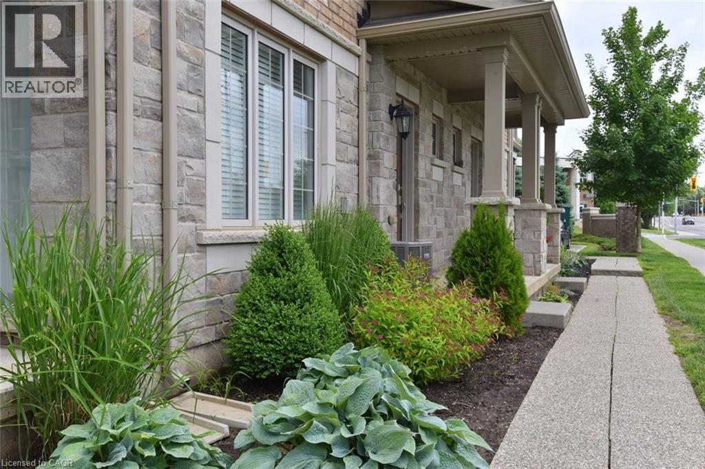 257 PARKSIDE Drive Unit# 36, Waterdown, Ontario