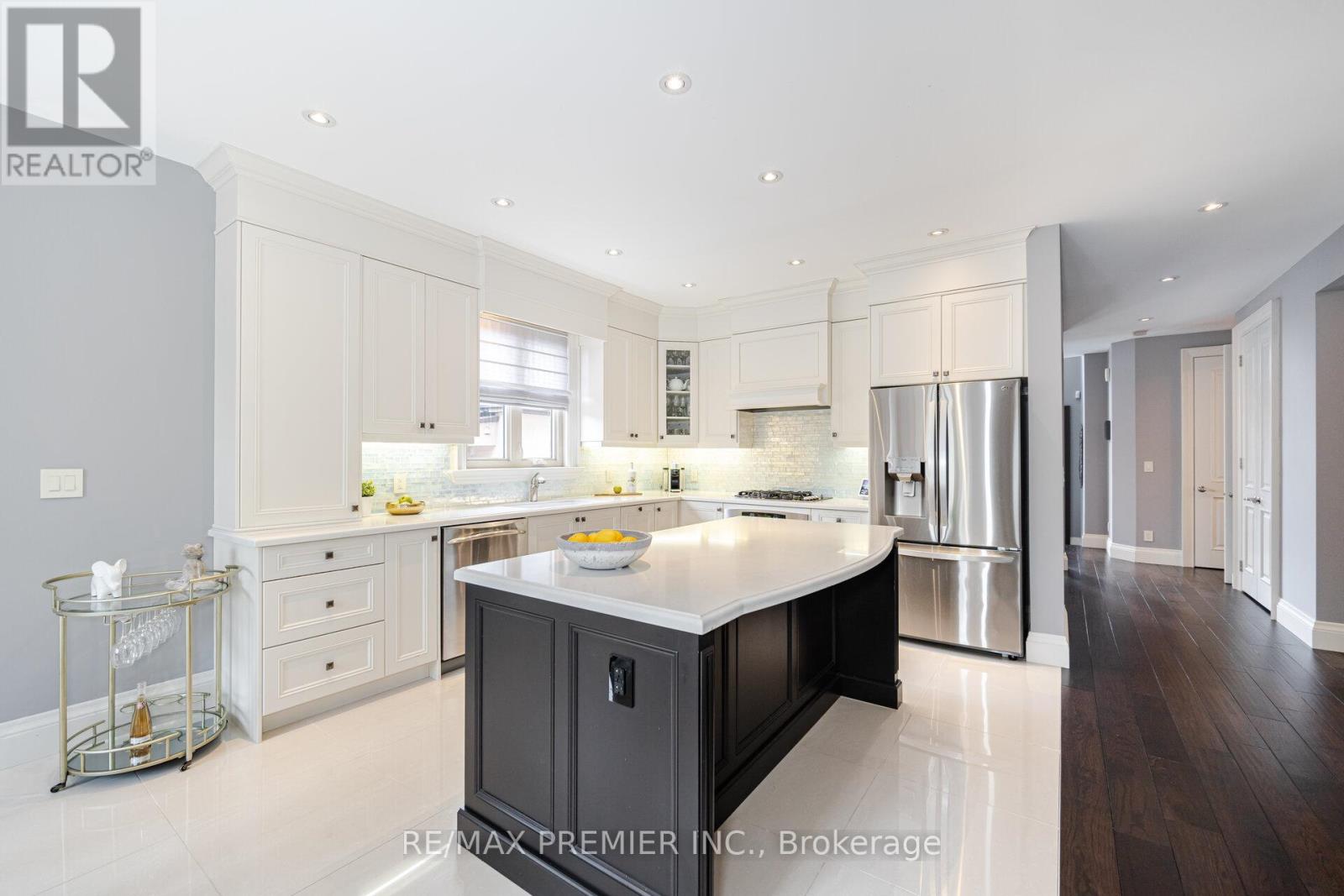 28 Ellerby Square N, Vaughan, Ontario  L4L 1N1 - Photo 10 - N13805628