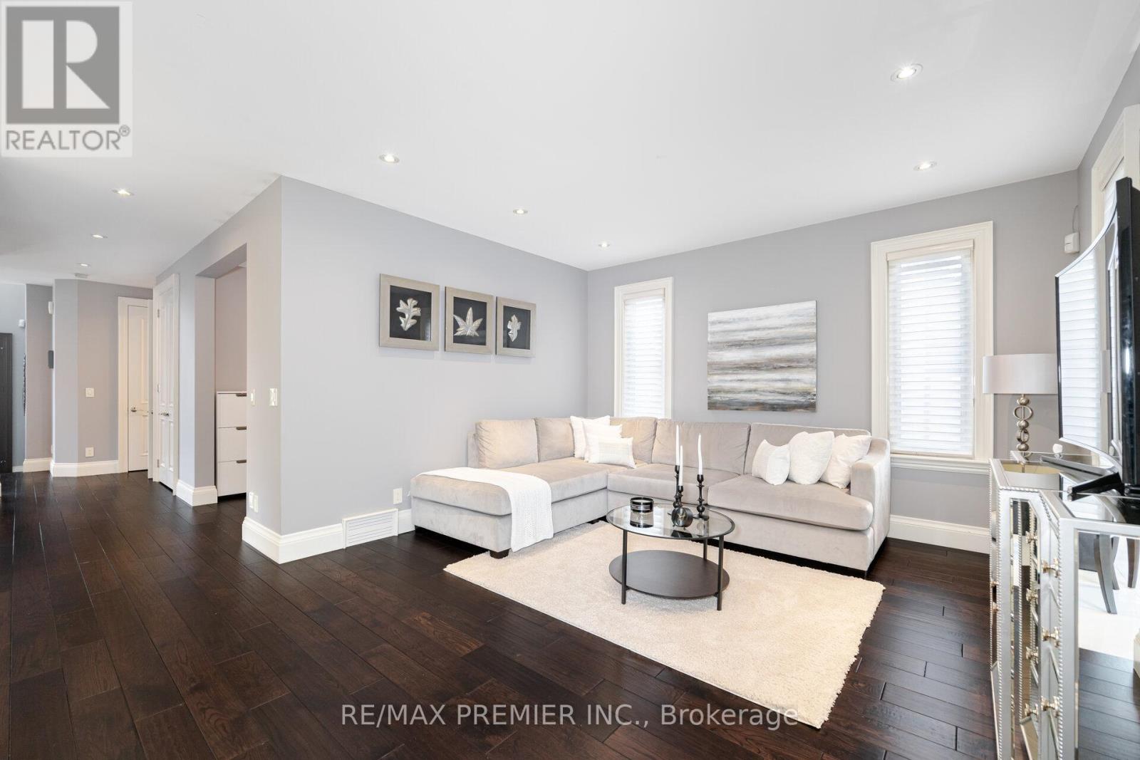 28 Ellerby Square N, Vaughan, Ontario  L4L 1N1 - Photo 15 - N13805628