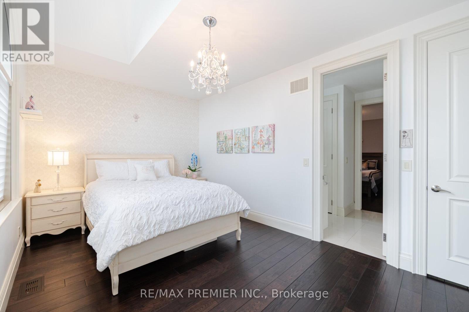 28 Ellerby Square N, Vaughan, Ontario  L4L 1N1 - Photo 25 - N13805628