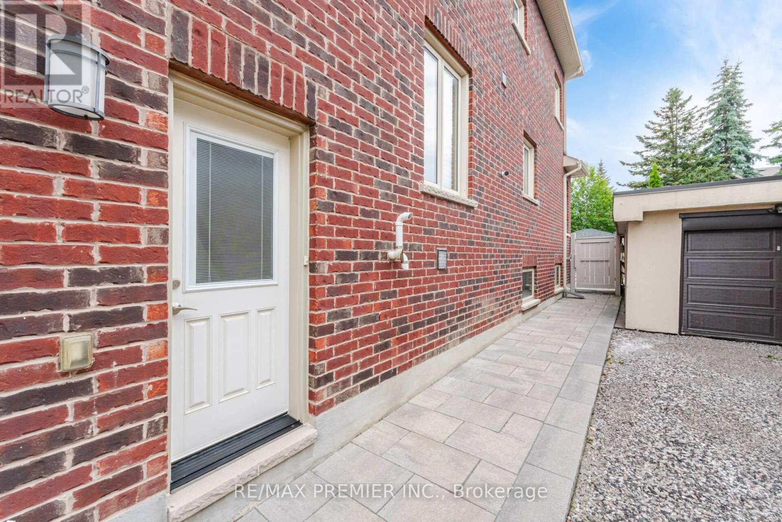 28 Ellerby Square N, Vaughan, Ontario  L4L 1N1 - Photo 33 - N13805628