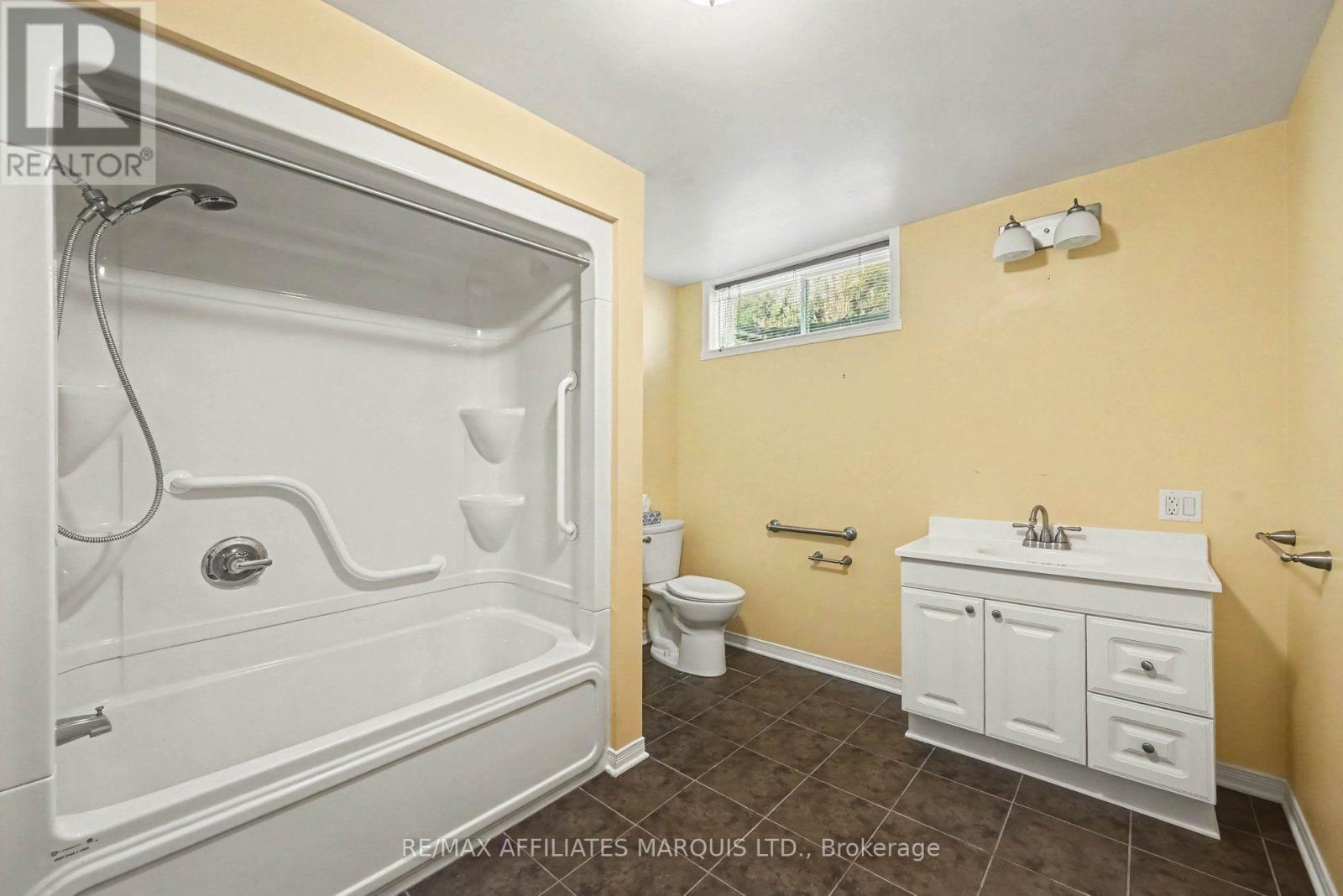 6658 Sutherland Avenue, South Glengarry, Ontario  K6H 7J3 - Photo 22 - X13805638