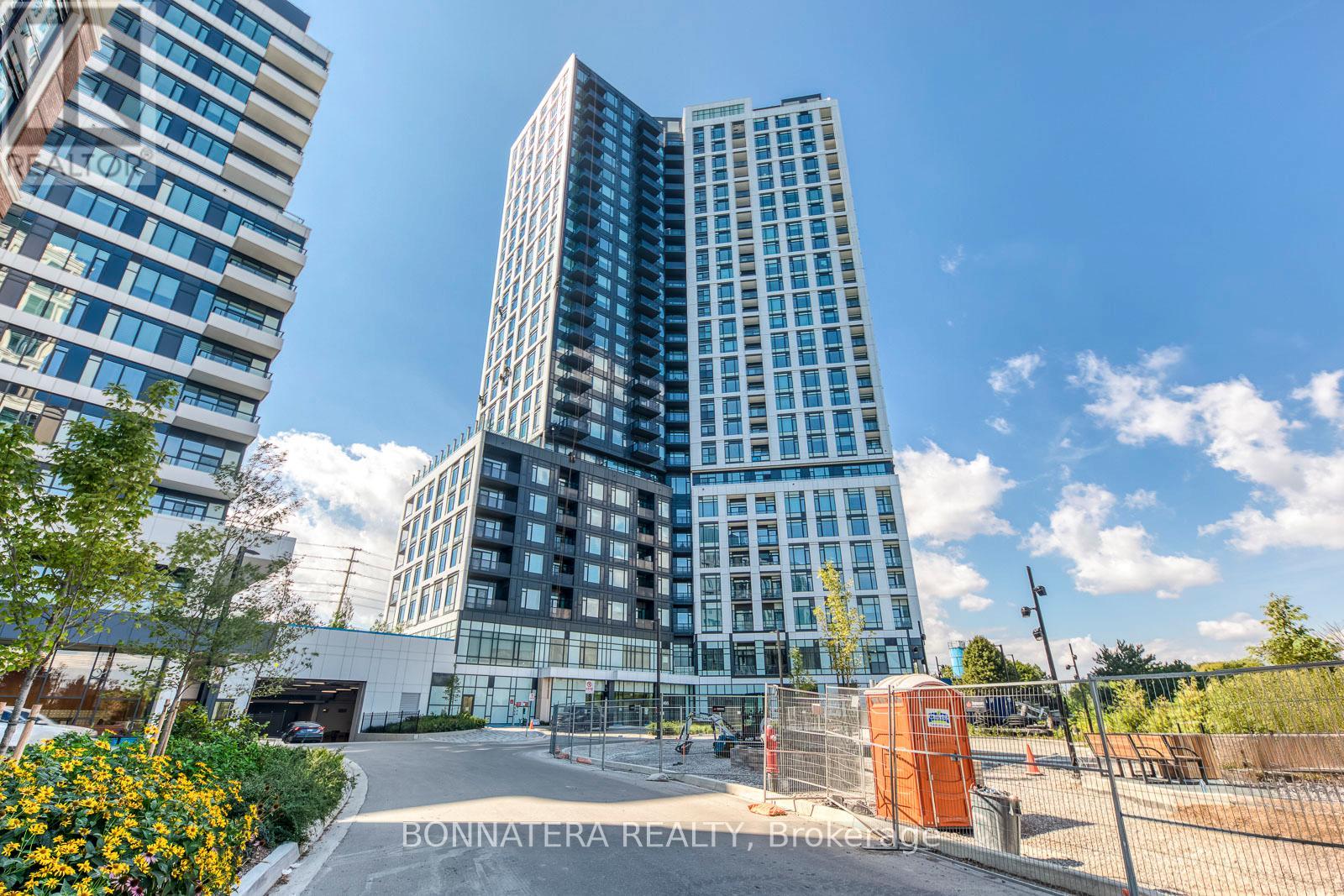 1810 - 2495 EGLINTON AVENUE W, Mississauga, Ontario