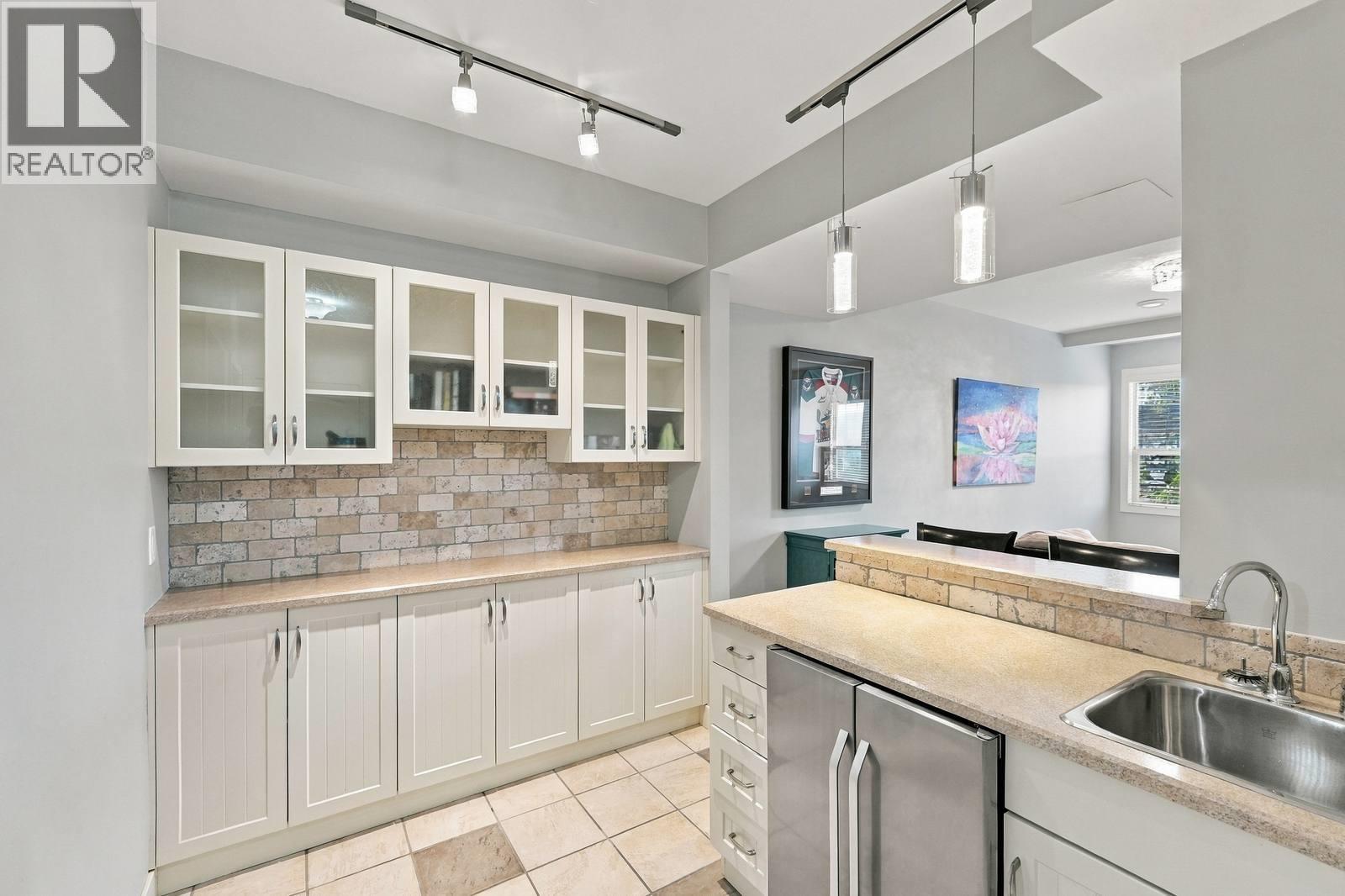 2421 Glacier Court Unit# 6, Kelowna, British Columbia  V1V 3A6 - Photo 49 - 10401276