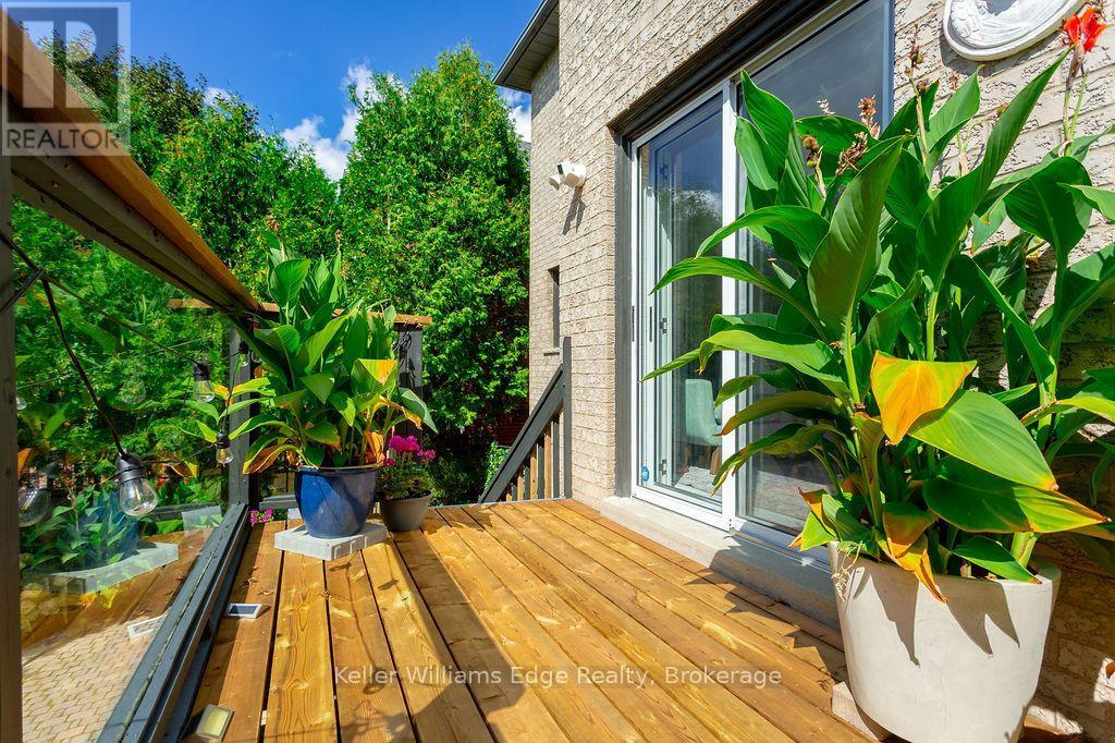 2084 Mckerlie Crescent, Burlington, Ontario  L7M 4E8 - Photo 47 - W13798224