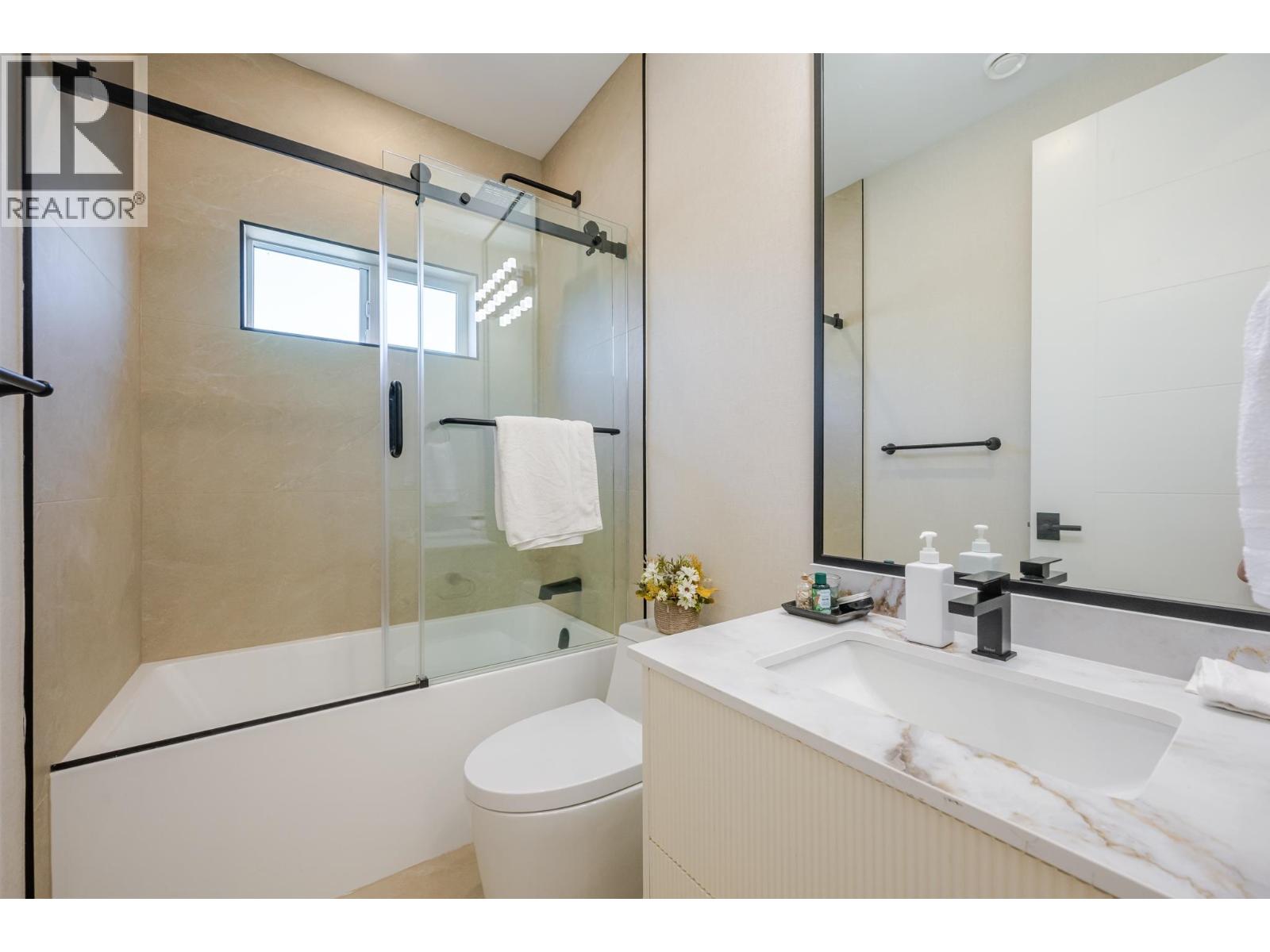 101 1759 MORGAN AVENUE photo 27