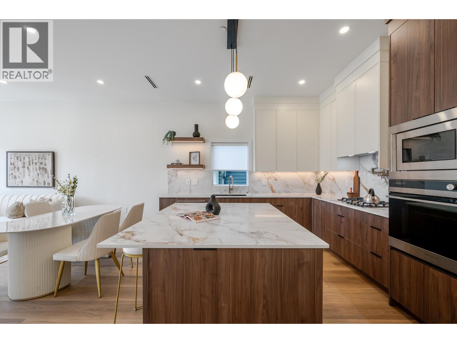 101 1759 MORGAN AVENUE photo 10
