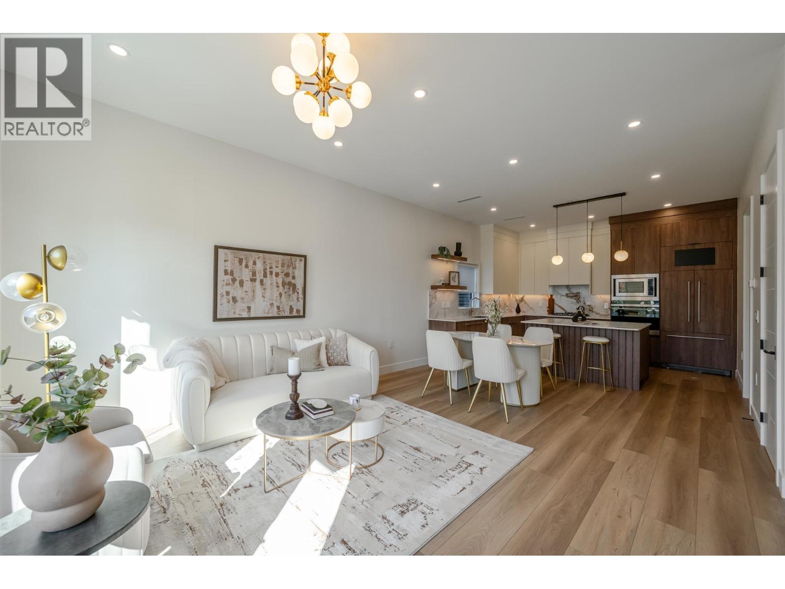 101 1759 MORGAN AVENUE photo 8