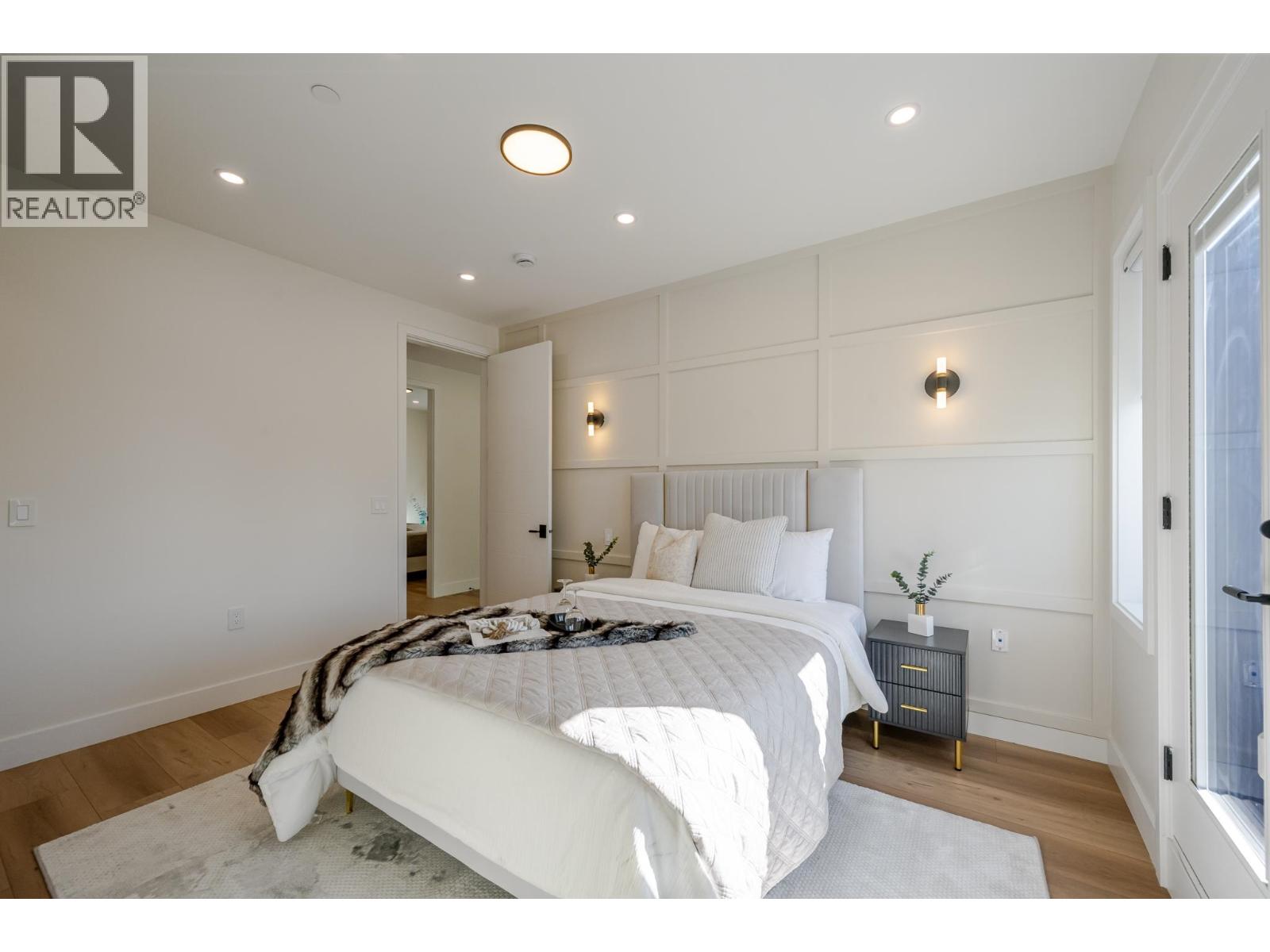 101 1759 MORGAN AVENUE photo 31