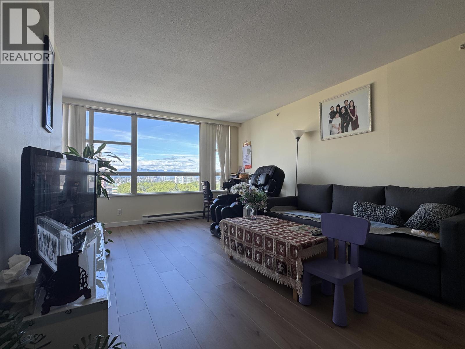 1206 6119 Cooney Road, Richmond, British Columbia  V6Y 4B7 - Photo 5 - R3163317