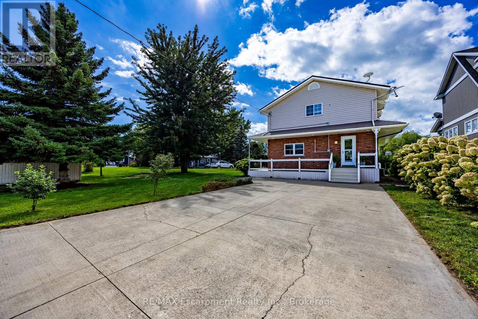 116 Erie Boulevard, Norfolk, Ontario  N0E 1M0 - Photo 2 - X13805708