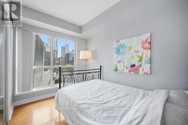 706 - 25 The Esplanade, Toronto, Ontario  M5E 1W5 - Photo 17 - C13805698