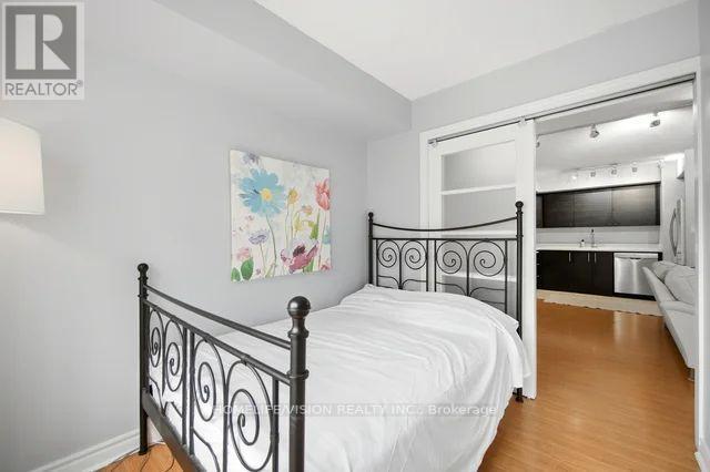 706 - 25 The Esplanade, Toronto, Ontario  M5E 1W5 - Photo 19 - C13805698