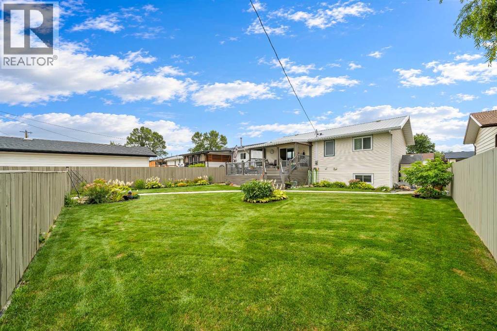 828 6 Street Se, Redcliff, Alberta  T0J 2P0 - Photo 33 - A2341731