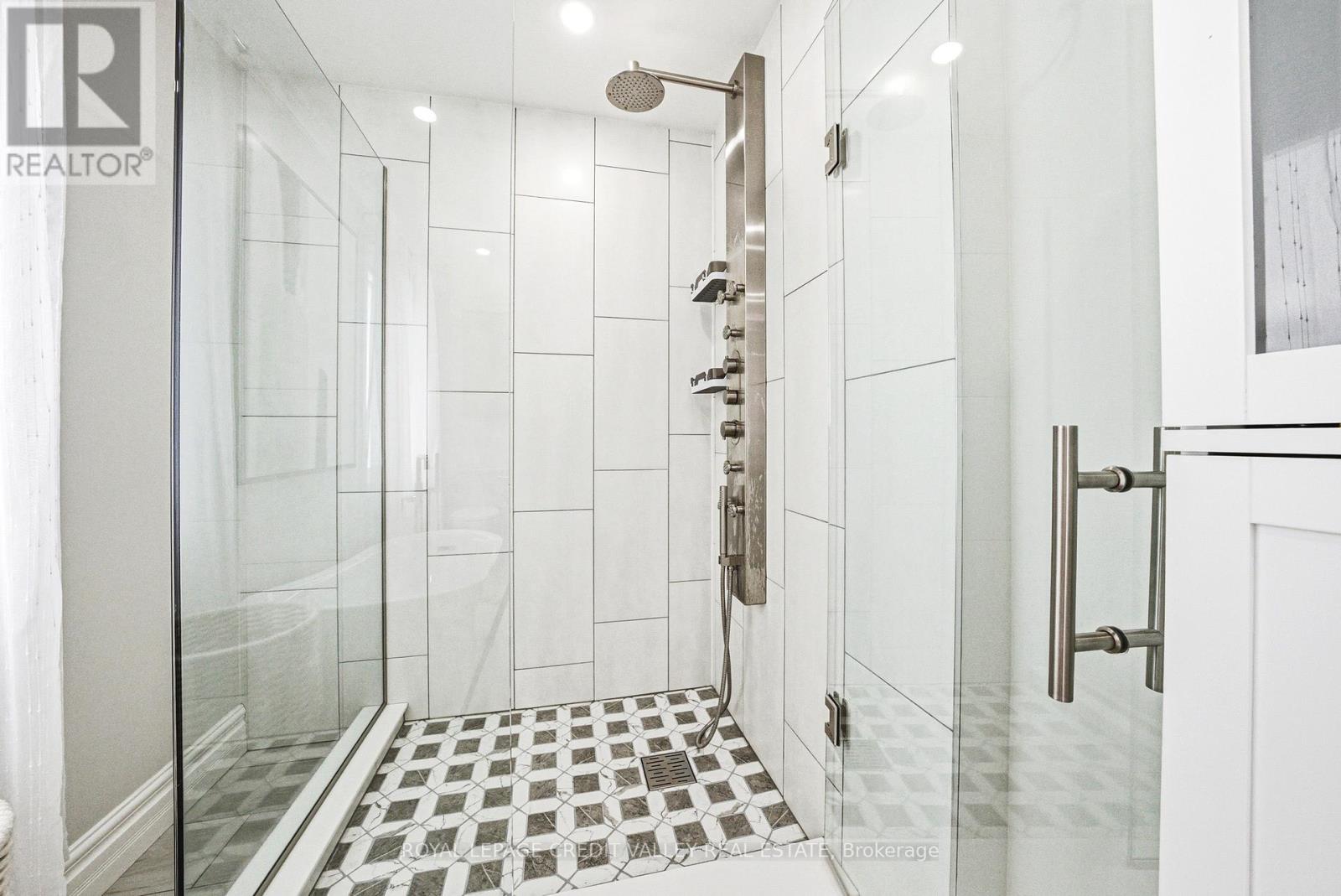 Unknown Address, ,    - Photo 26 - W13805668