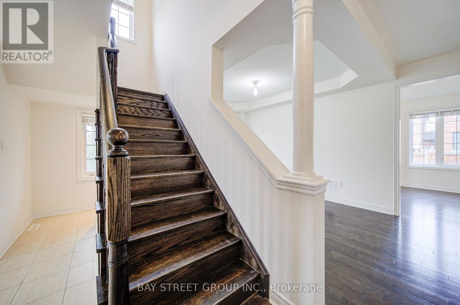 35 Brownsberger Road, Whitchurch-Stouffville, Ontario  L4A 0W5 - Photo 6 - N13586116