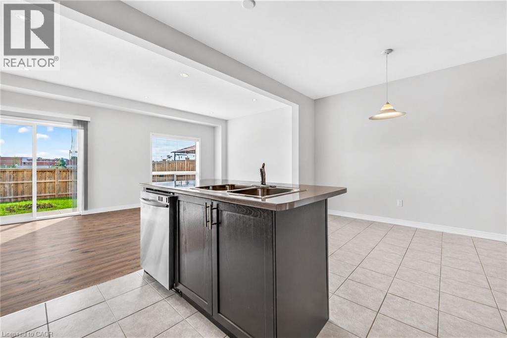 165 Lormont Boulevard, Stoney Creek, Ontario  L8J 0K2 - Photo 17 - 40864852